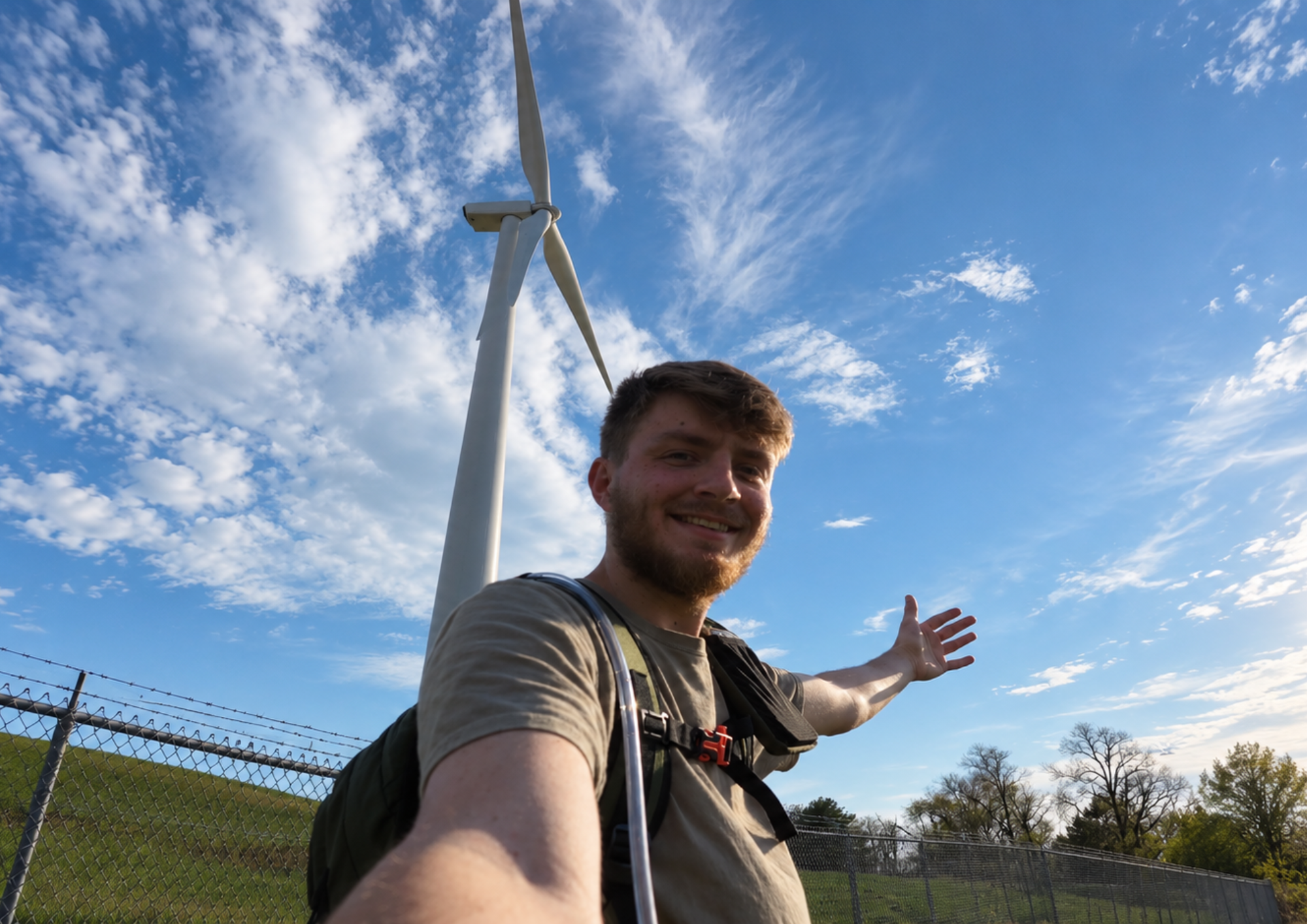 Field encounter near a wind turbine
